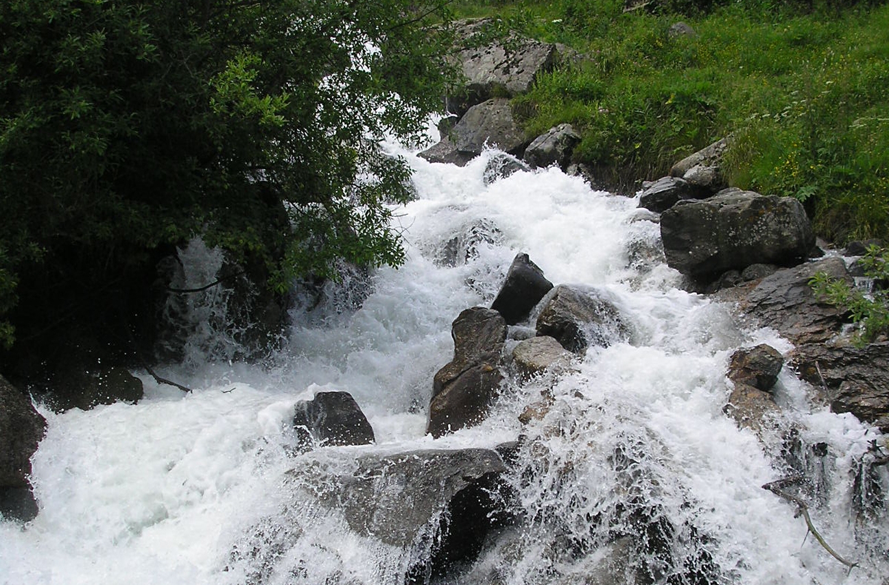 Fiagdon river rapids in North Ossetia